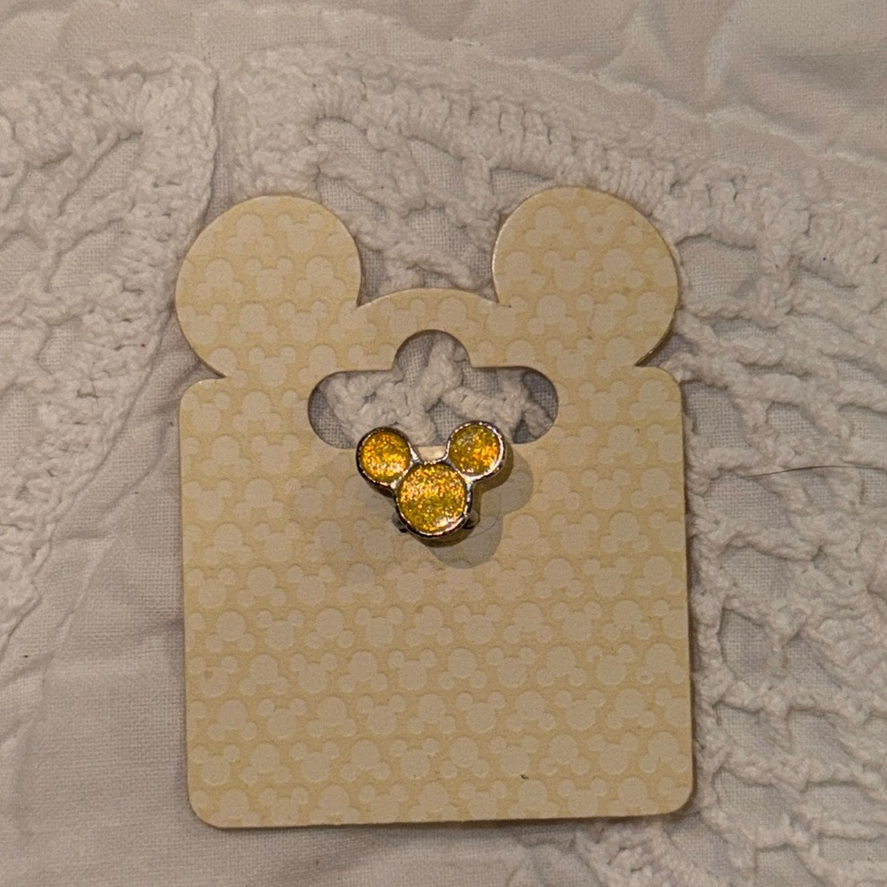 Mickey bracelet pandora charm yellow and silver color in package brand new Y2K